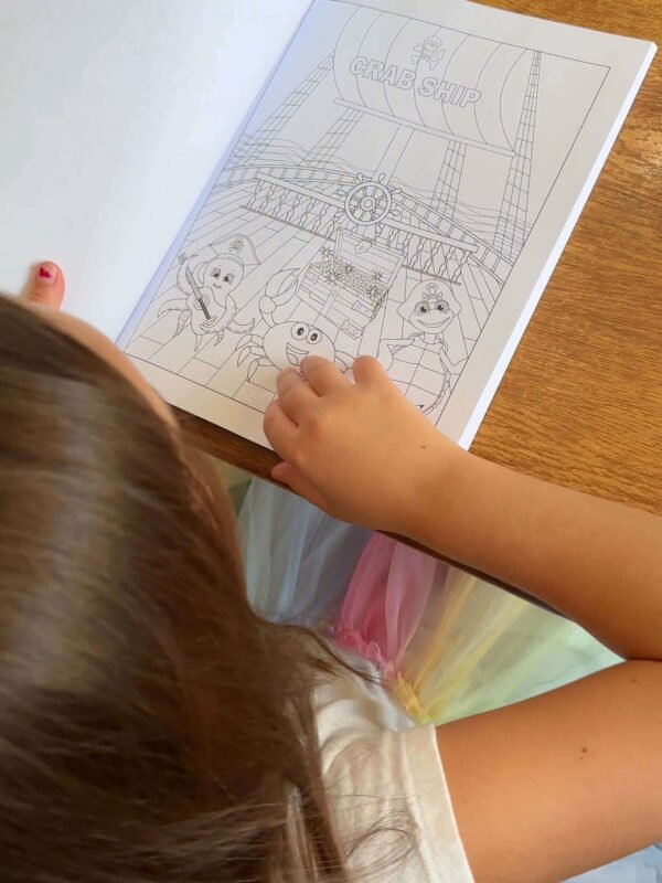 Silly Animals Coloring Book for Kids: 50 Fun And Easy Coloring Pages of Animals Engaging in Hilarious Activities to Delight Boys and Girls - Image 13